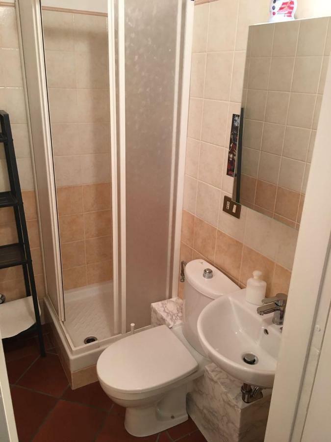 L'Ora Delle Streghe B&B Centralissimo Livorno Dış mekan fotoğraf
