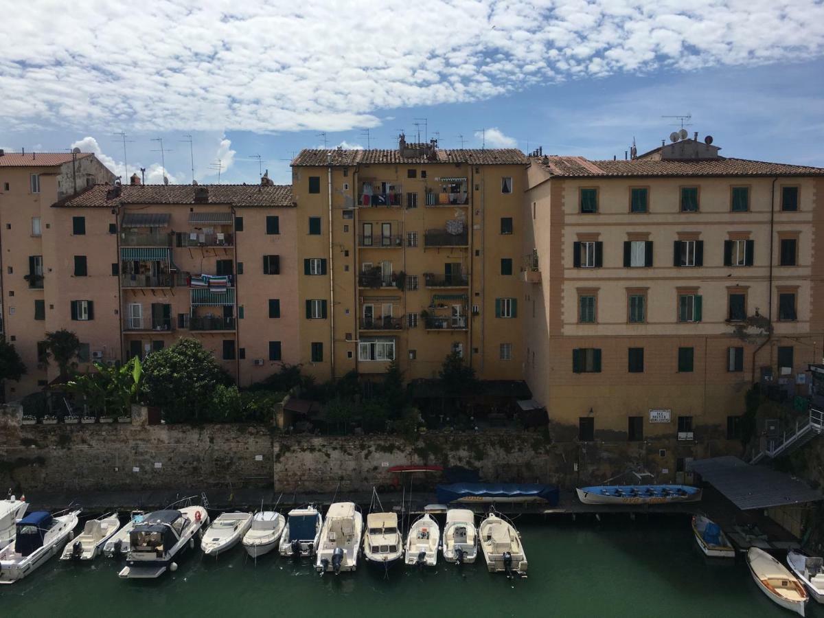 L'Ora Delle Streghe B&B Centralissimo Livorno Dış mekan fotoğraf