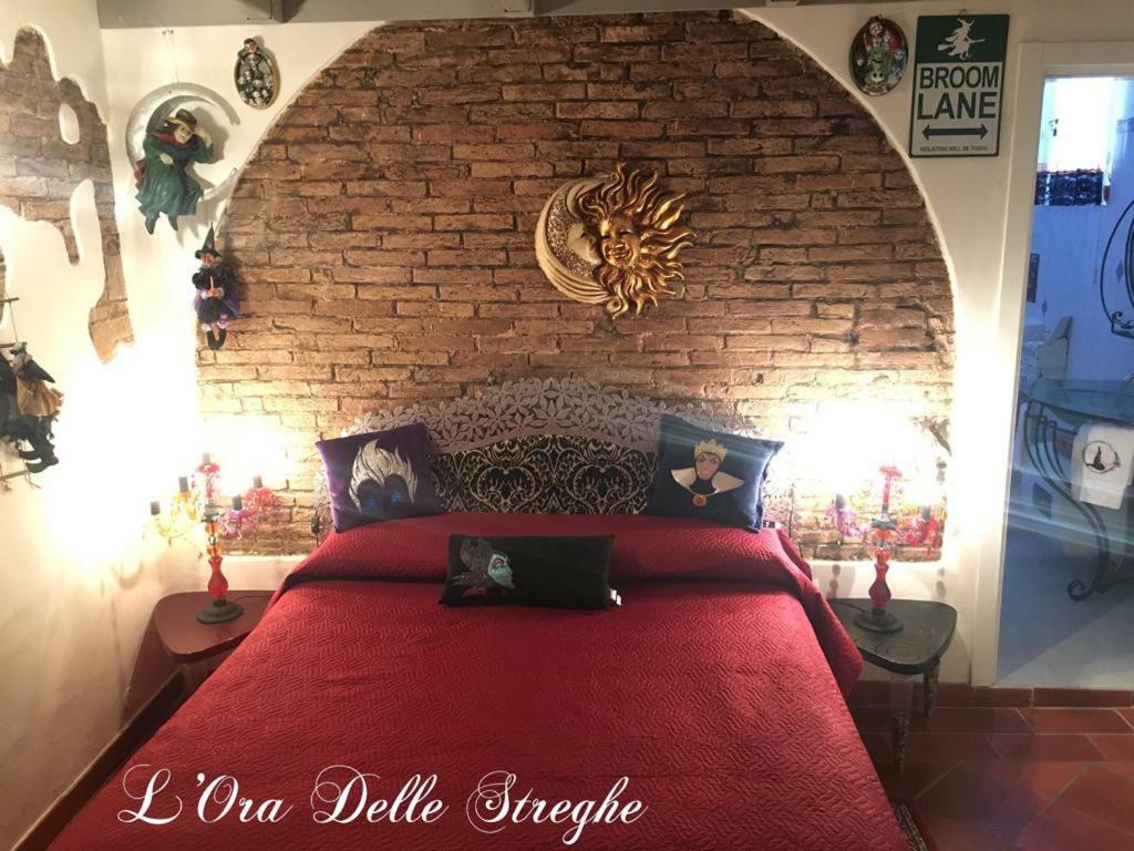 L'Ora Delle Streghe B&B Centralissimo Livorno Dış mekan fotoğraf